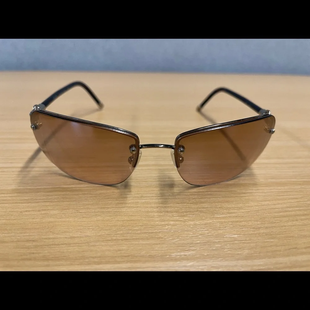 Coach “Bleecker” 5322 Sunglasses - Picture 4 of 5